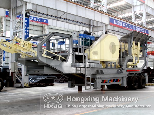 crawler type mobile crusher